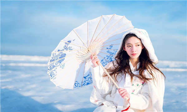 龙游试管代怀生子多少钱一个？助孕之路的费用分析与方案选择